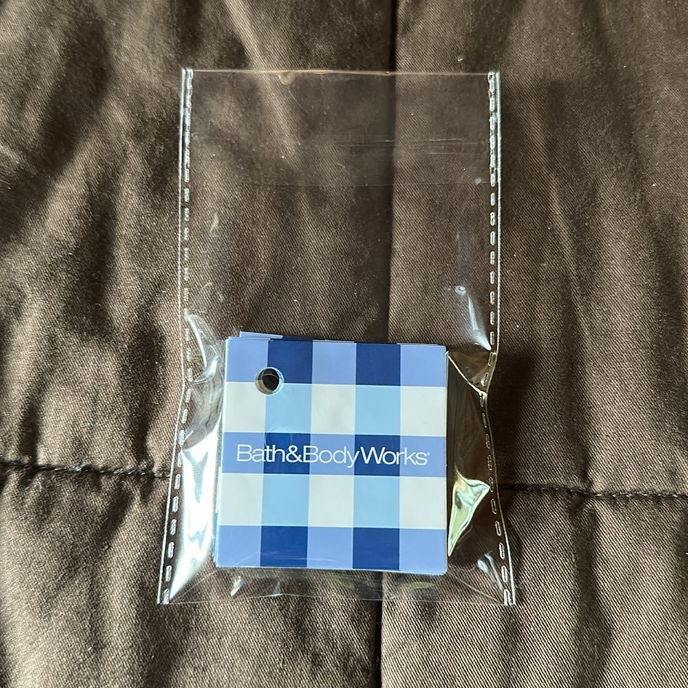 Bath & Body Works Small Gingham Gift Tags